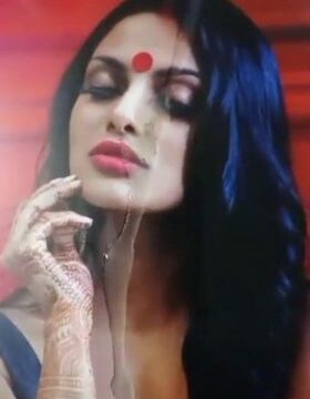 Hot Sex Video Ravi - Hot busty Chandrika Ravi Molla Thevidiya ku Kanji deep cleavage â€¢  Bollyxxx.net